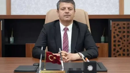 Görevden uzaklaştırılan başkanın ev hapsi kaldırıldı